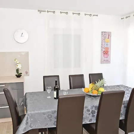 펜션 Zedno With Sea View 12