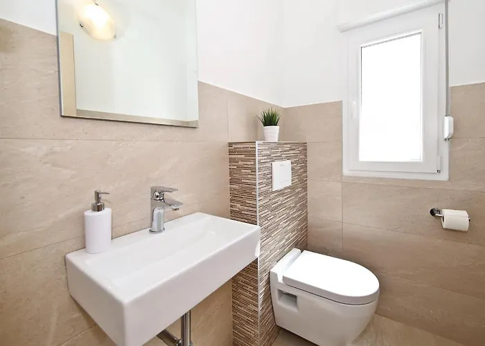 Holiday Home Zedno With Sea View 12 *