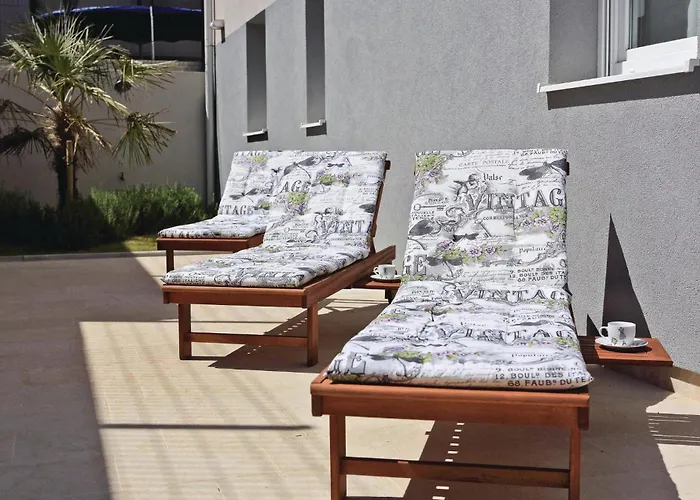 Holiday Home Zedno With Sea View 12 * Trogir