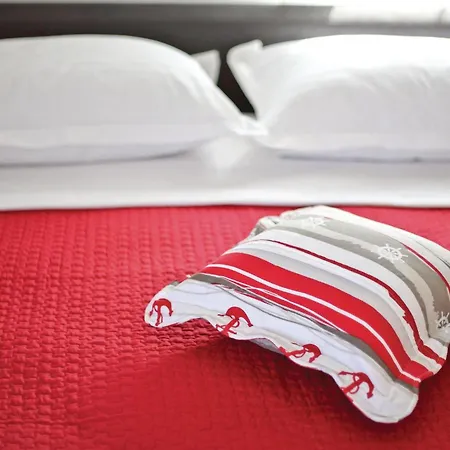 Zedno With Sea View 12 Feriehus